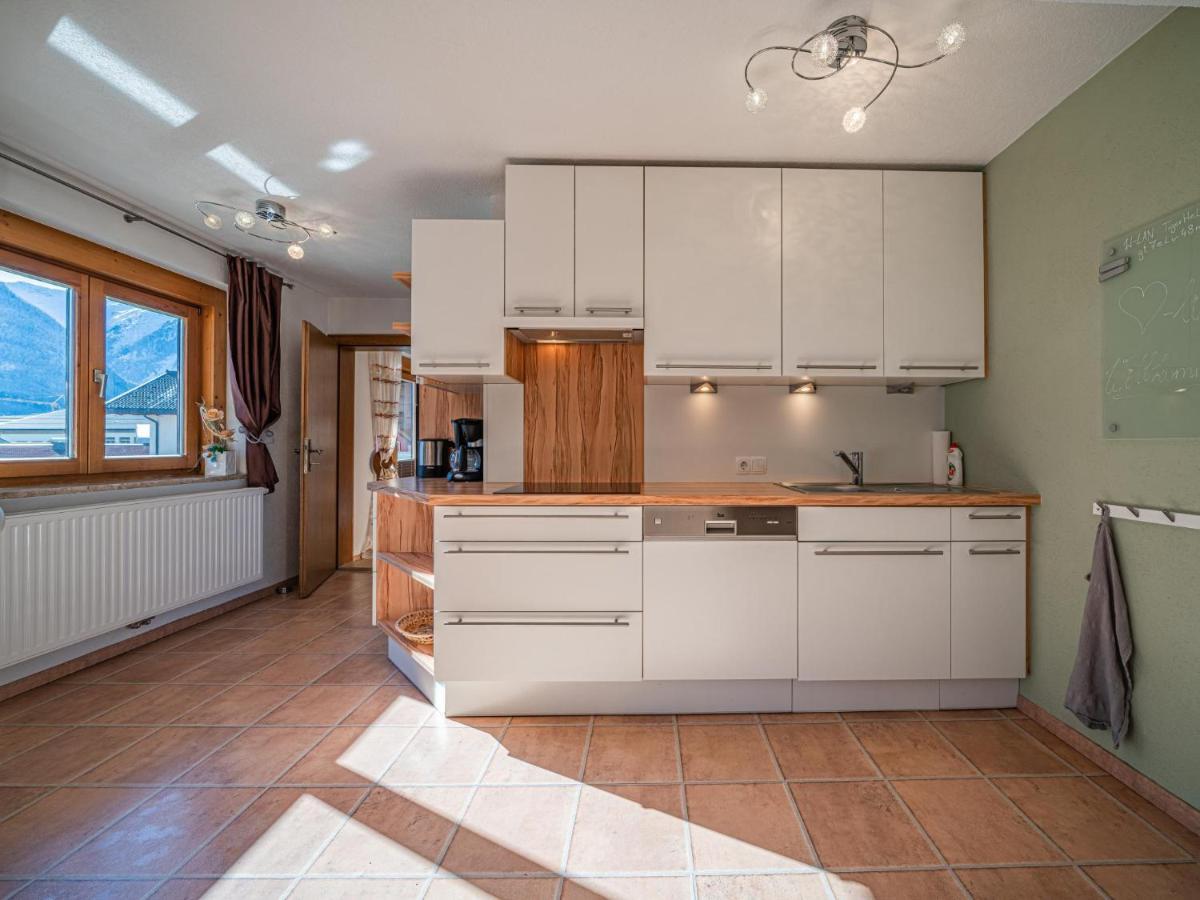 Haus-Verena Neukirchen am Großvenediger Buitenkant foto